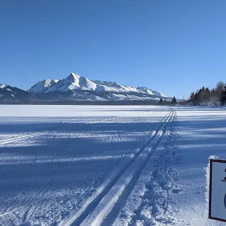 Scenic Village Hideaway - Spacious 2br, 2 Bath, Sleeps 8 With Mountain View And Backyard *