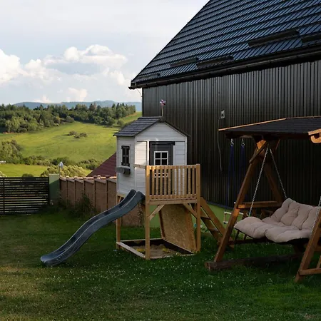 Cool Mountain Escape - Ac - Summer Cinema - 2Br Family Apartment - Garden - Liptov Apartman