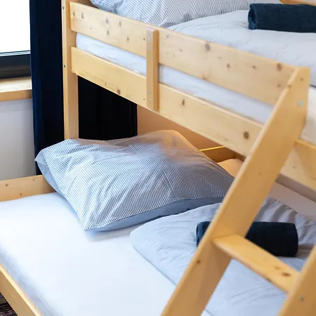 Slow Mountain Family Base - Spacious 2Br, 2 Bath, Sleeps 8 With Mountain View And Backyard In Liptov Appartamento Liptovská Kokava