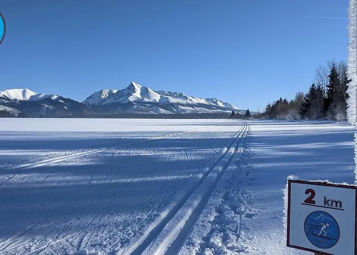 Slow Mountain Family Base - Spacious 2br, 2 Bath, Sleeps 8 With Mountain View And Backyard In Liptov *