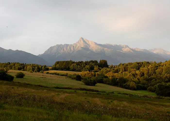 公寓 Slow Mountain Family Base - Spacious 2br Apartment, 2 Bath, Sleeps 8 With Mountain View And Backyard In Liptov Liptovská Kokava