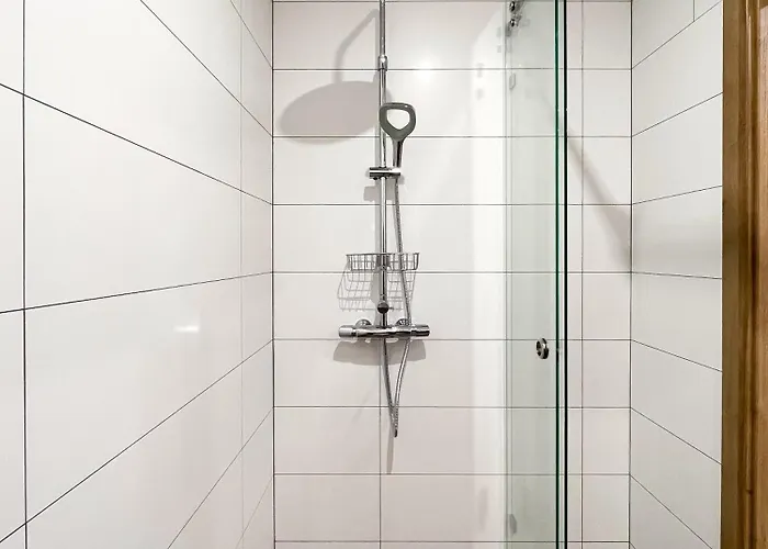 Slow Mountain Family Base - Spacious 2br, 2 Bath, Sleeps 8 With Mountain View And Backyard In Liptov * Liptovská Kokava