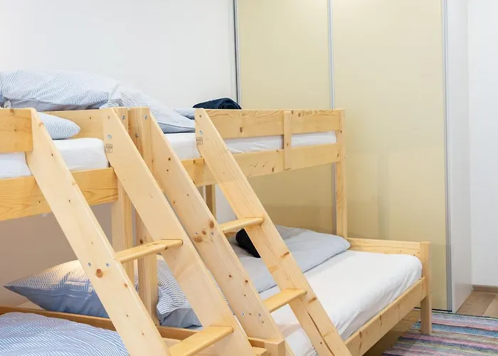 Slow Mountain Family Base - Spacious 2br, 2 Bath, Sleeps 8 With Mountain View And Backyard In Liptov