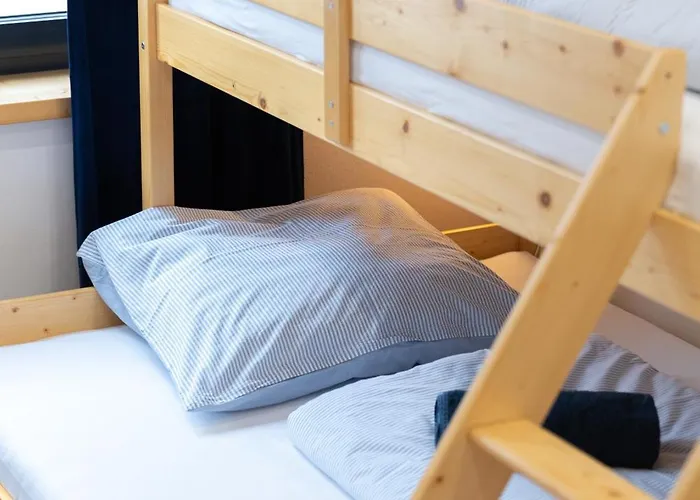 Slow Mountain Family Base - Spacious 2br, 2 Bath, Sleeps 8 With Mountain View And Backyard In Liptov شقة Liptovská Kokava